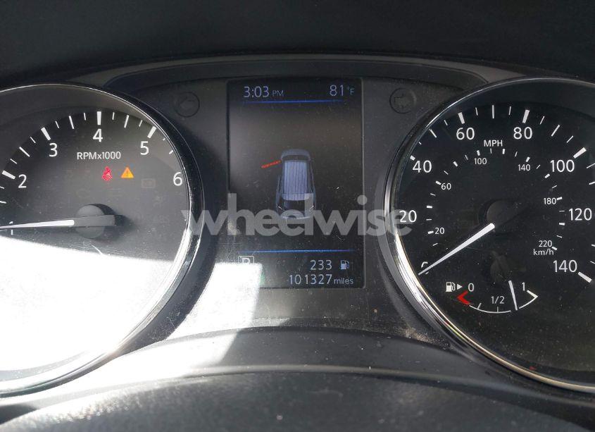 Photo 7 of 2018 Nissan Rogue S (VIN KNMAT2MT4JP549950)