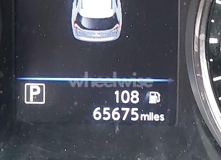 Photo 16 of 2018 Nissan Rogue S (VIN KNMAT2MT4JP568482)