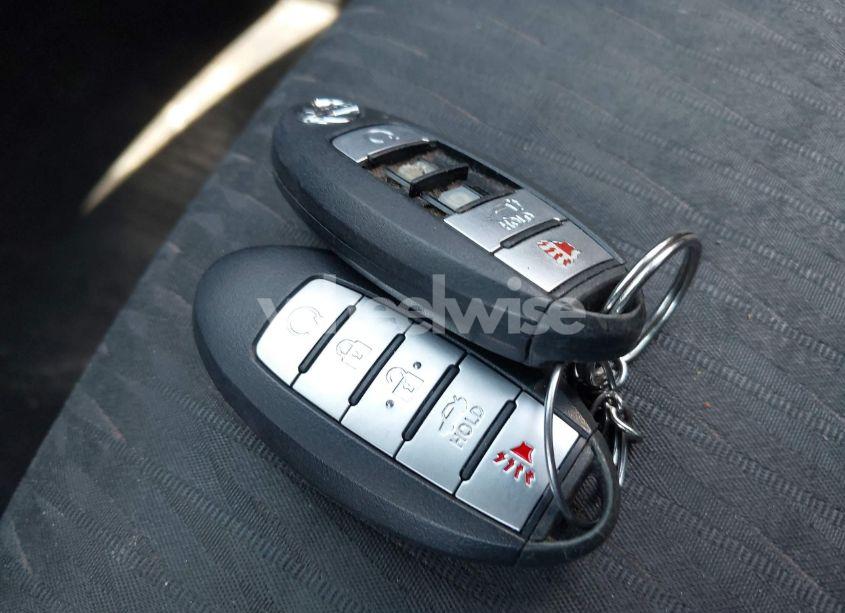 Photo 11 of 2019 Nissan Rogue SV (VIN KNMAT2MT4KP556656)