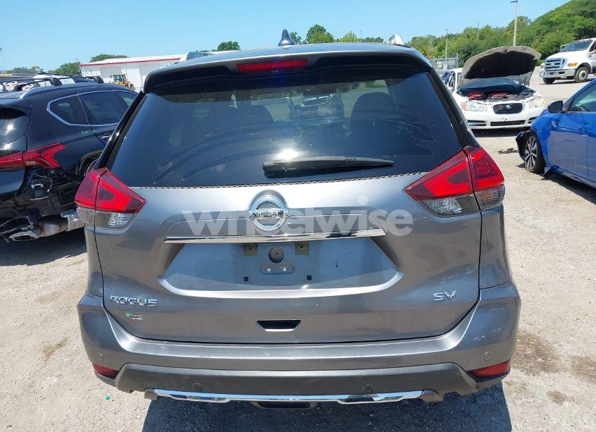Photo 16 of 2019 Nissan Rogue SV (VIN KNMAT2MT4KP556656)