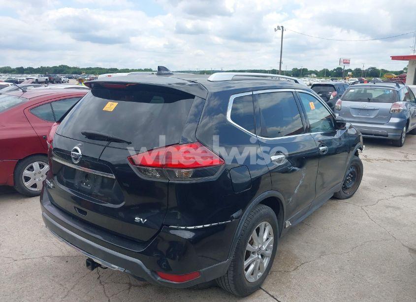 Photo 4 of 2017 Nissan Rogue SV (VIN KNMAT2MT5HP539308)