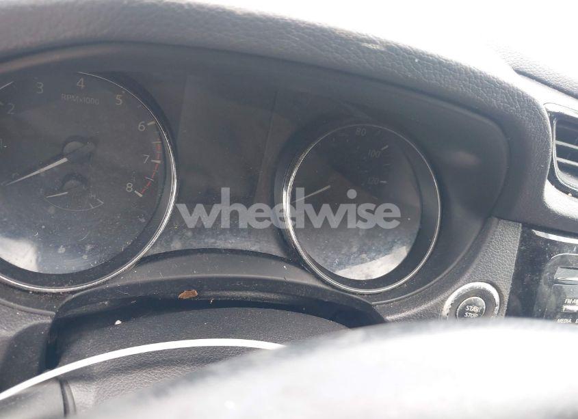 Photo 7 of 2017 Nissan Rogue SV (VIN KNMAT2MT5HP539308)