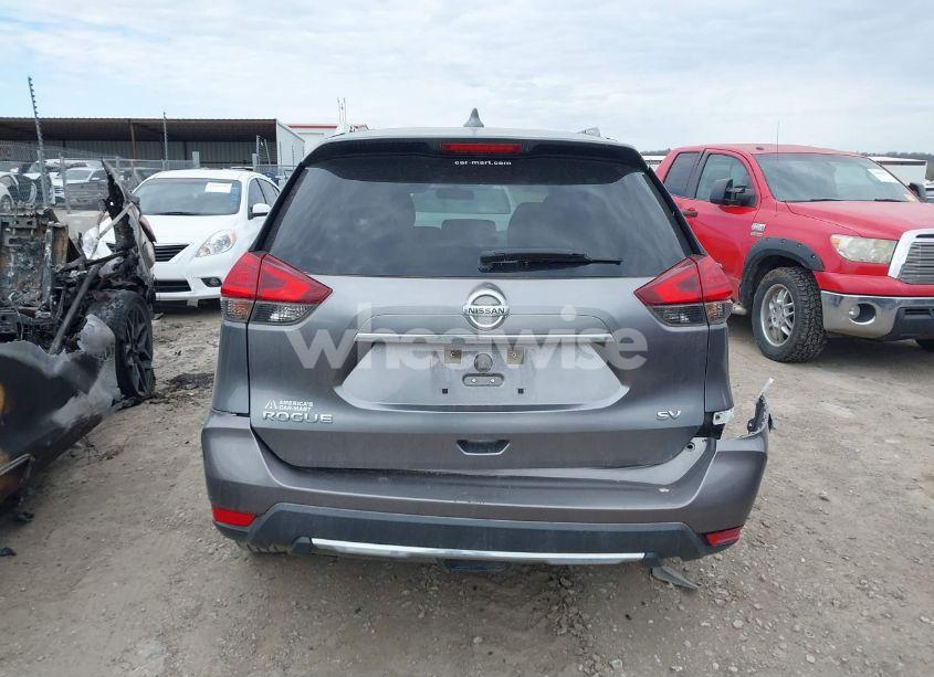Photo 16 of 2017 Nissan Rogue SV (VIN KNMAT2MT5HP551491)