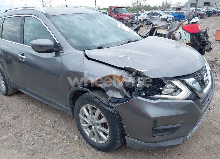 Photo 6 of 2017 Nissan Rogue SV (VIN KNMAT2MT5HP551491)