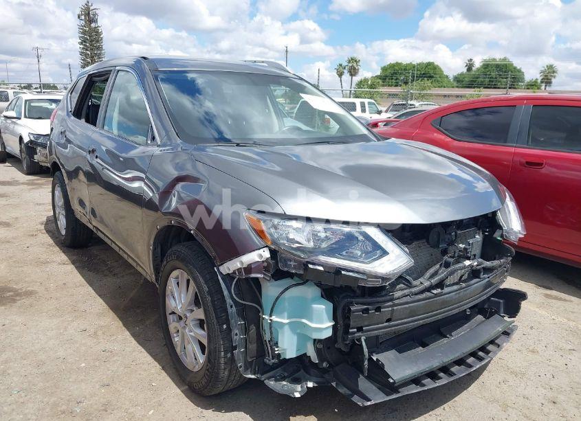 2017 Nissan Rogue SV (VIN KNMAT2MT5HP595944) main photo