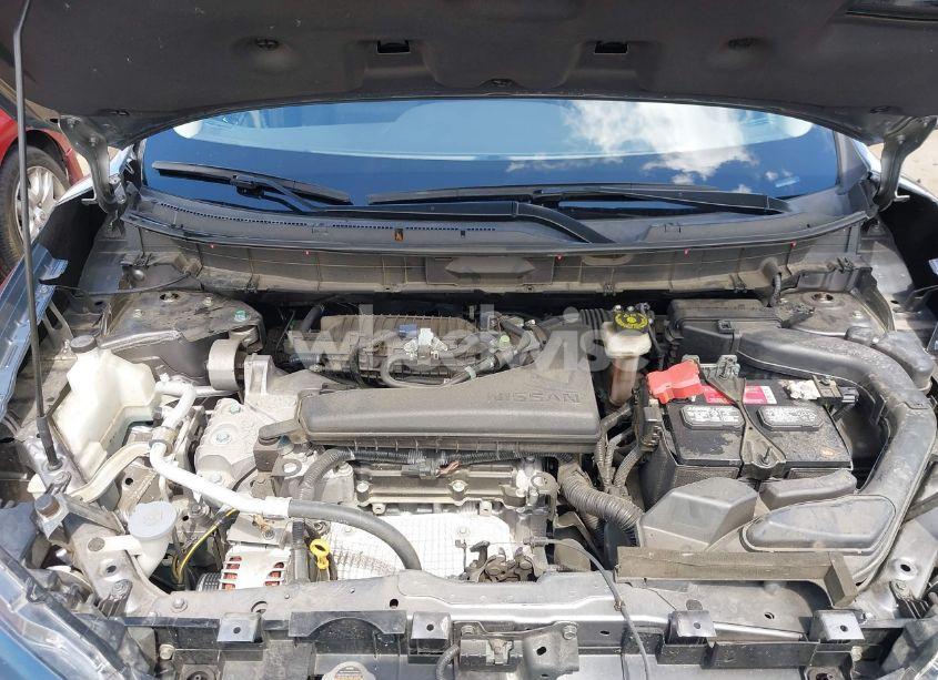 Photo 10 of 2017 Nissan Rogue SV (VIN KNMAT2MT5HP595944)