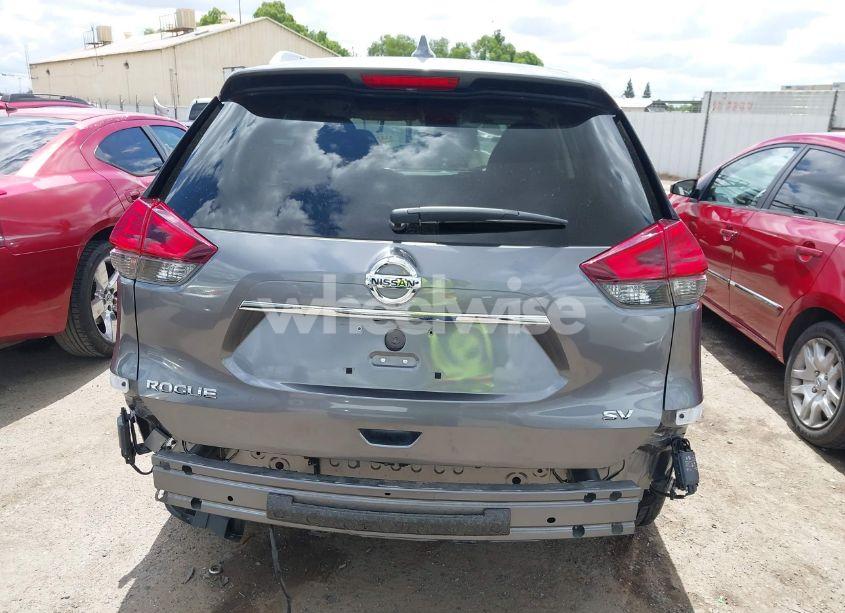 Photo 17 of 2017 Nissan Rogue SV (VIN KNMAT2MT5HP595944)