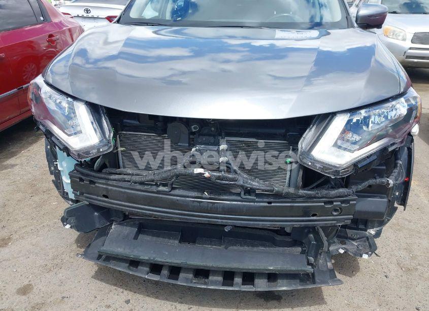 Photo 21 of 2017 Nissan Rogue SV (VIN KNMAT2MT5HP595944)