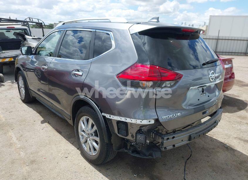 Photo 3 of 2017 Nissan Rogue SV (VIN KNMAT2MT5HP595944)