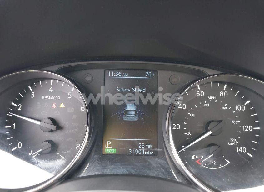 Photo 7 of 2017 Nissan Rogue SV (VIN KNMAT2MT5HP595944)