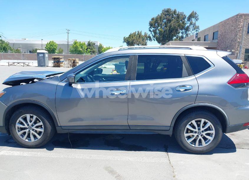 Photo 14 of 2017 Nissan Rogue SV (VIN KNMAT2MT5HP613813)
