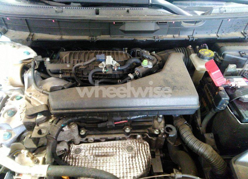 Photo 10 of 2018 Nissan Rogue SV (VIN KNMAT2MT5JP607760)