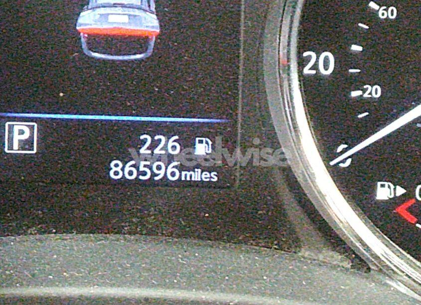 Photo 15 of 2018 Nissan Rogue SV (VIN KNMAT2MT5JP607760)