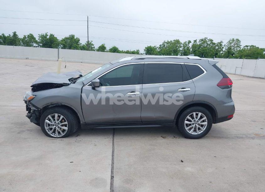 Photo 14 of 2019 Nissan Rogue SV (VIN KNMAT2MT5KP559355)