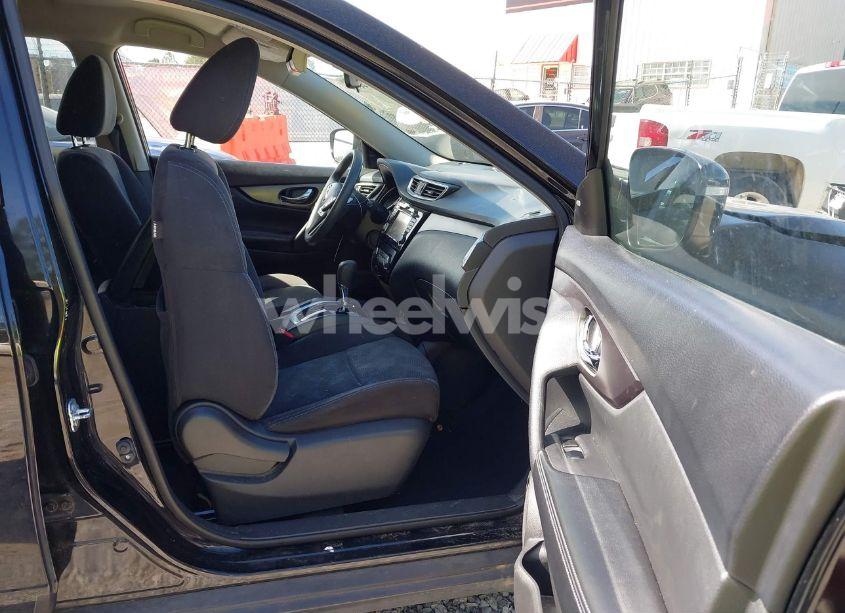 Photo 5 of 2015 Nissan Rogue SV (VIN KNMAT2MT6FP537595)