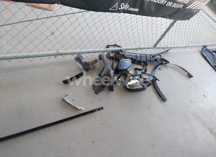 Photo 12 of 2015 Nissan Rogue S (VIN KNMAT2MT6FP551299)