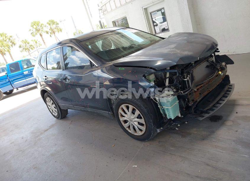 Photo 14 of 2015 Nissan Rogue S (VIN KNMAT2MT6FP551299)