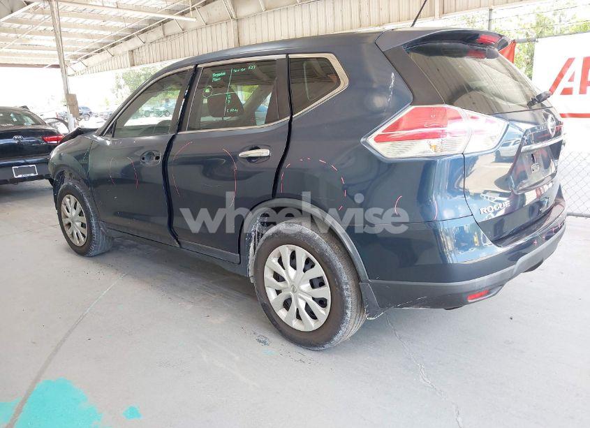 Photo 3 of 2015 Nissan Rogue S (VIN KNMAT2MT6FP551299)