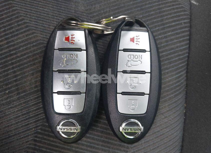 Photo 11 of 2016 Nissan Rogue SV (VIN KNMAT2MT6GP646740)