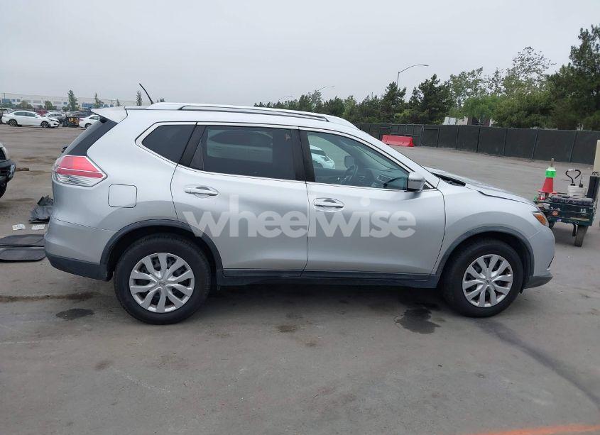 Photo 14 of 2016 Nissan Rogue S (VIN KNMAT2MT6GP705656)