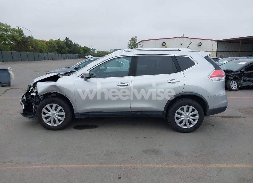 Photo 15 of 2016 Nissan Rogue S (VIN KNMAT2MT6GP705656)