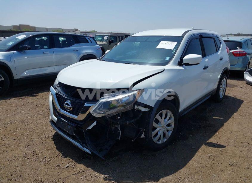 Photo 2 of 2017 Nissan Rogue S (VIN KNMAT2MT6HP544341)