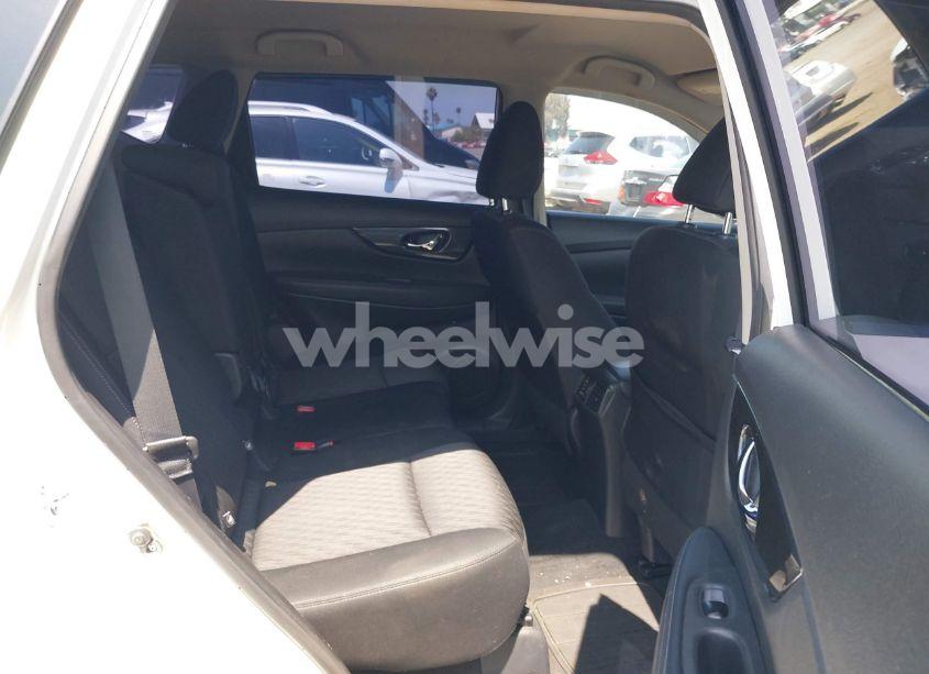 Photo 8 of 2017 Nissan Rogue S (VIN KNMAT2MT6HP544341)