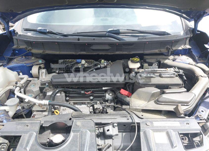 Photo 10 of 2017 Nissan Rogue S (VIN KNMAT2MT6HP560118)