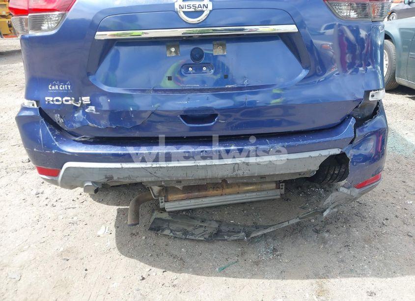 Photo 6 of 2017 Nissan Rogue S (VIN KNMAT2MT6HP560118)