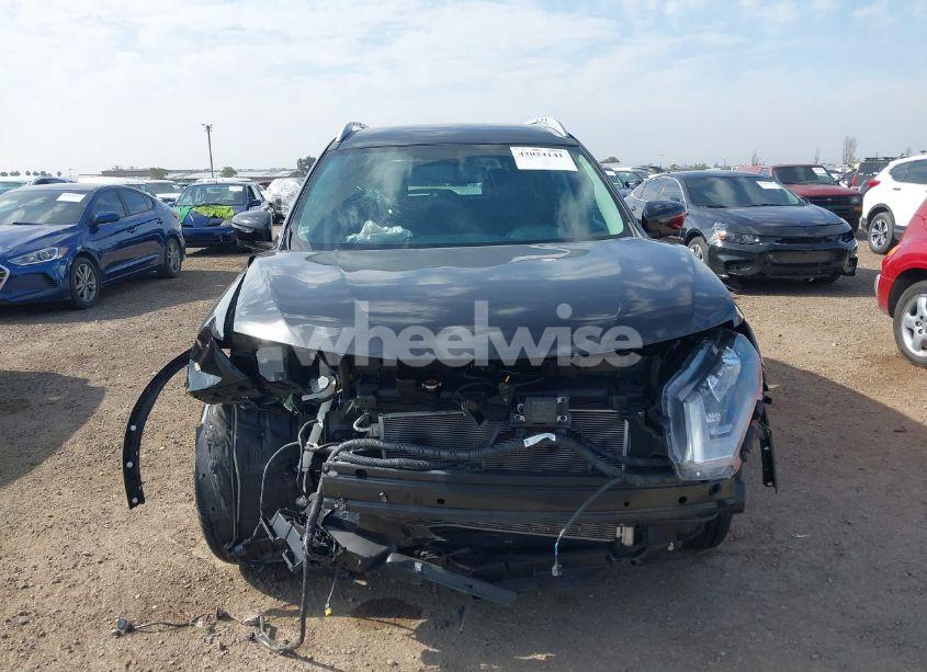 Photo 12 of 2017 Nissan Rogue SV (VIN KNMAT2MT6HP600746)