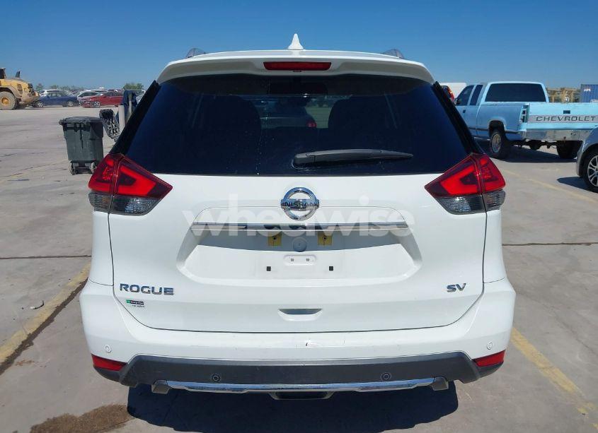 Photo 17 of 2020 Nissan Rogue SV FWD (VIN KNMAT2MT6LP513308)