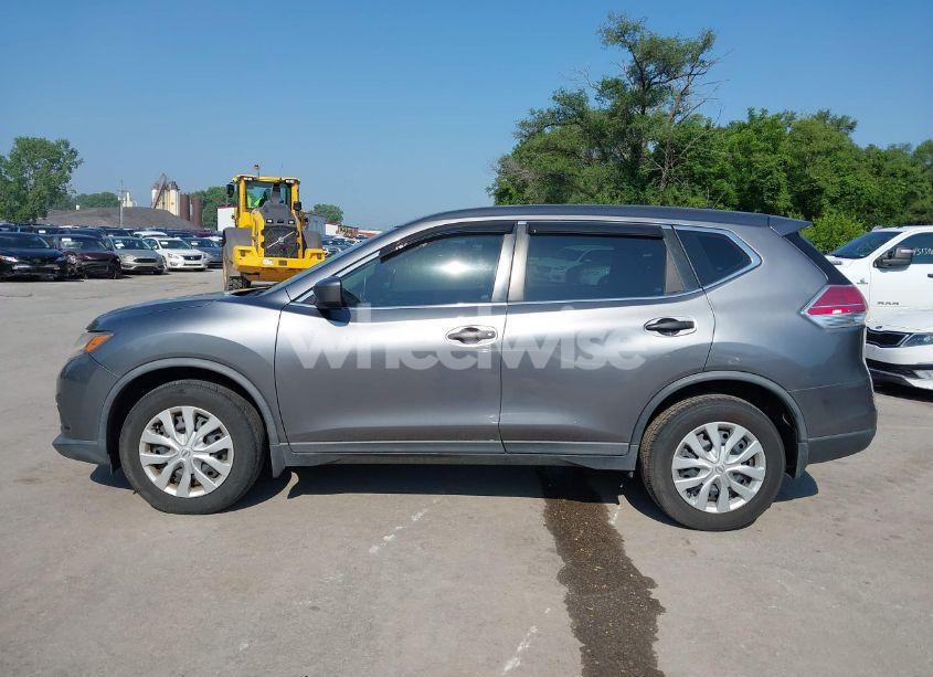 Photo 14 of 2016 Nissan Rogue S (VIN KNMAT2MT7GP649484)