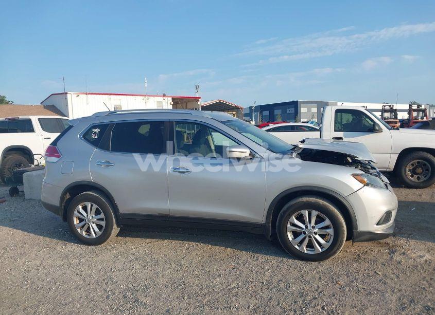 Photo 13 of 2016 Nissan Rogue SV (VIN KNMAT2MT7GP674031)