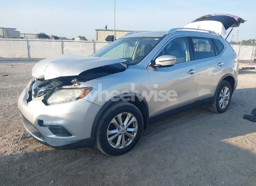 Photo 2 of 2016 Nissan Rogue SV (VIN KNMAT2MT7GP674031)