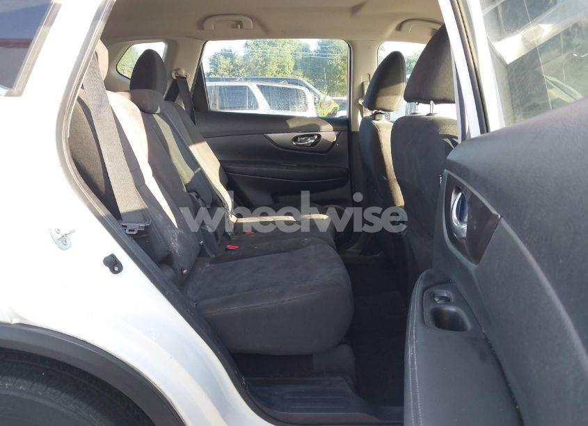 Photo 8 of 2016 Nissan Rogue SV (VIN KNMAT2MT7GP695302)