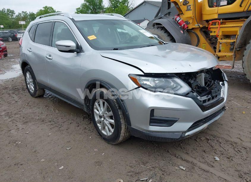 2017 Nissan Rogue SV (VIN KNMAT2MT7HP538550) main photo