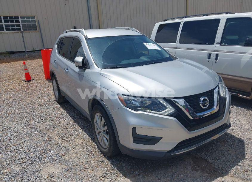 2017 Nissan Rogue SV (VIN KNMAT2MT7HP554571) main photo