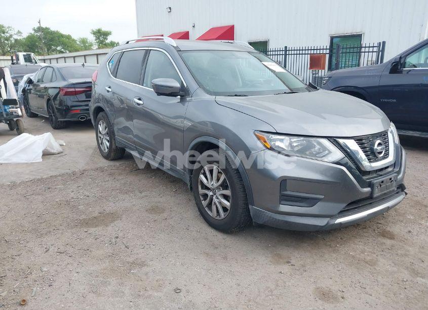 2017 Nissan Rogue SV (VIN KNMAT2MT7HP568339) main photo