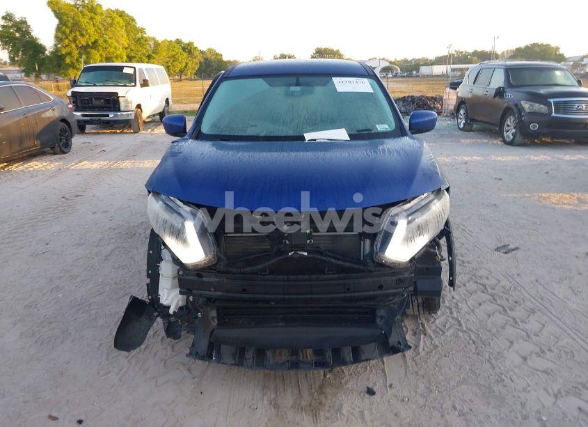 Photo 12 of 2018 Nissan Rogue S (VIN KNMAT2MT7JP521687)