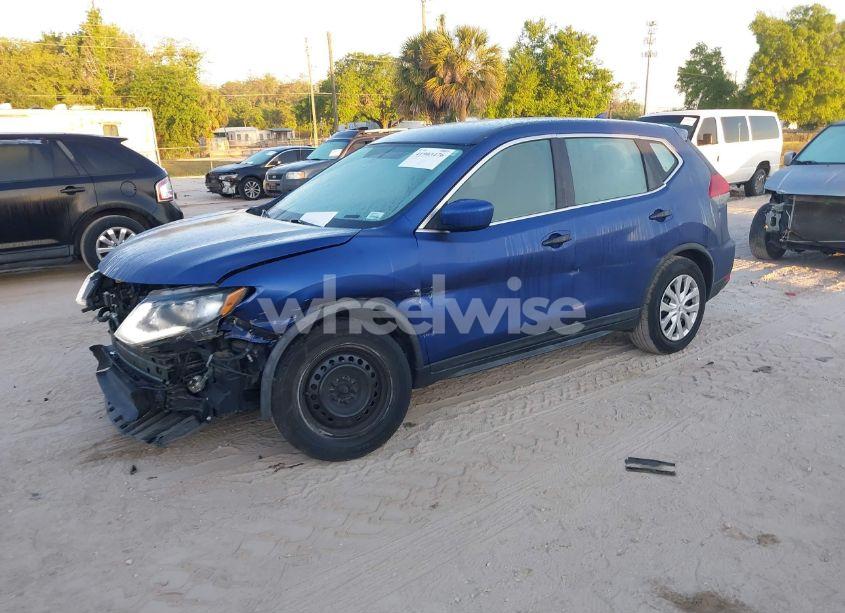 Photo 2 of 2018 Nissan Rogue S (VIN KNMAT2MT7JP521687)