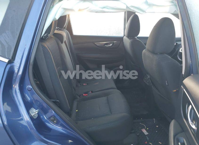 Photo 8 of 2018 Nissan Rogue S (VIN KNMAT2MT7JP521687)