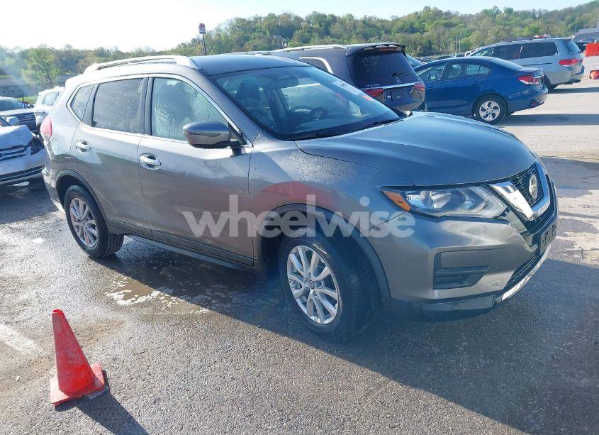 2018 Nissan Rogue SV (VIN KNMAT2MT7JP524086) main photo