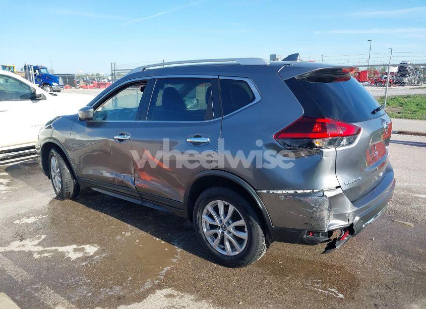 Photo 15 of 2018 Nissan Rogue SV (VIN KNMAT2MT7JP524086)