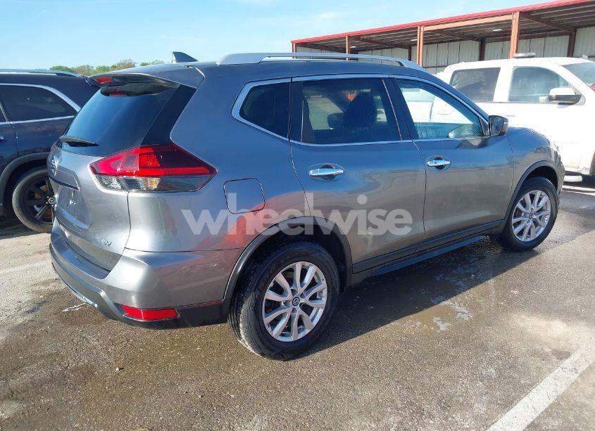 Photo 4 of 2018 Nissan Rogue SV (VIN KNMAT2MT7JP524086)