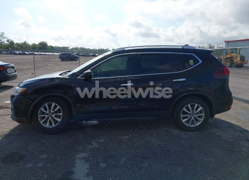 Photo 14 of 2018 Nissan Rogue SV (VIN KNMAT2MT7JP598799)