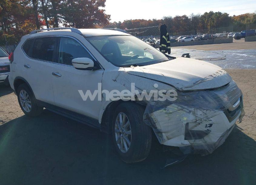 2019 Nissan Rogue SV (VIN KNMAT2MT7KP527457) main photo