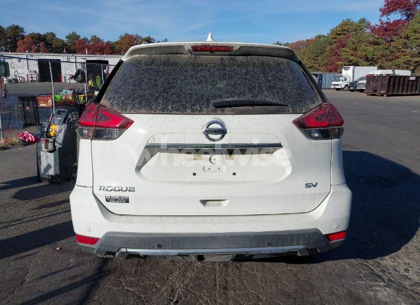 Photo 16 of 2019 Nissan Rogue SV (VIN KNMAT2MT7KP527457)