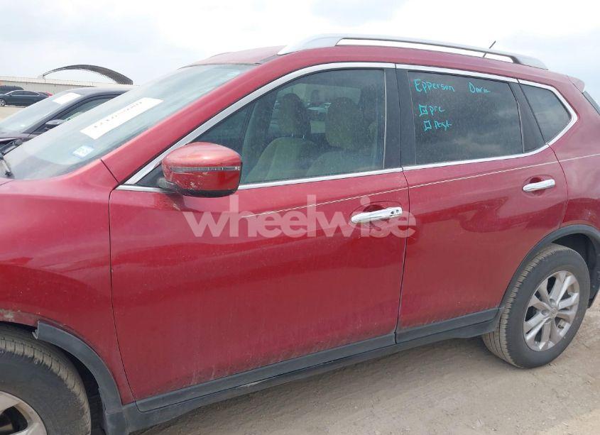 Photo 15 of 2016 Nissan Rogue SV (VIN KNMAT2MT8GP595886)