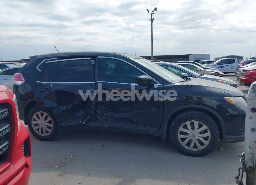 Photo 13 of 2016 Nissan Rogue S (VIN KNMAT2MT8GP617613)