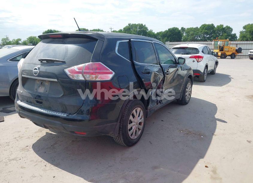Photo 4 of 2016 Nissan Rogue S (VIN KNMAT2MT8GP617613)